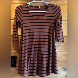 Women’s BDG 3/4 Sleeve Striped Midi Dress Small